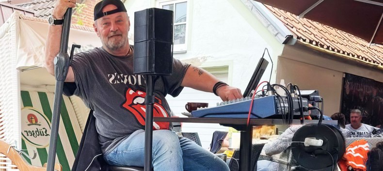 Pizza, Pasta & Party-Beats: DJ Hajo | Pizzeria & Restaurant Grissini // &copy; Thieme GmbH