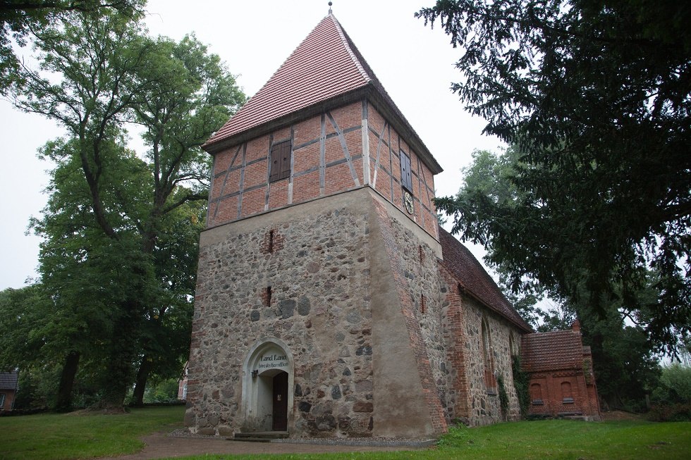 Church from front side, © Frank Burger