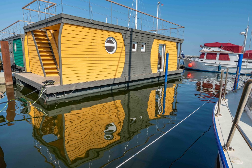 Houseboat Arnica, © Stern Hausboot