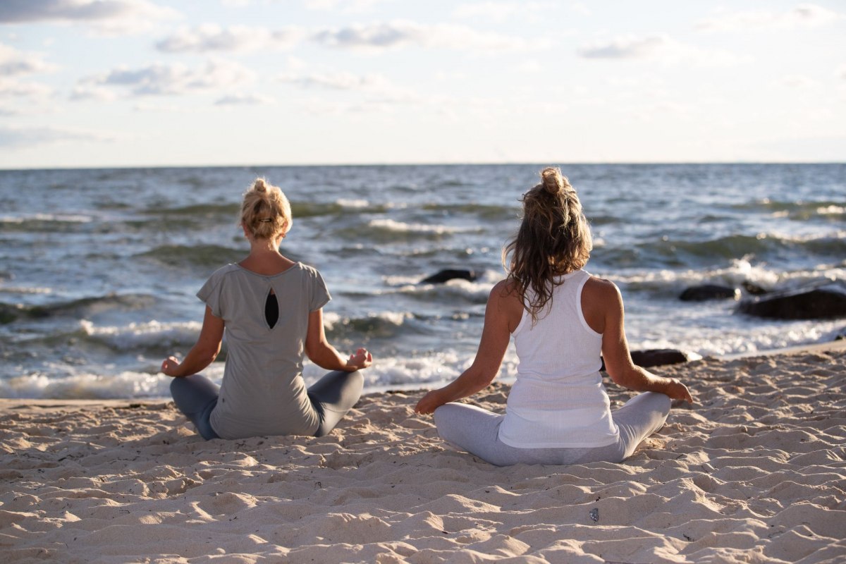 Avondyoga (c) Kurverwaltung Goehren Martin Stoever _09-2020_P5I3875, &copy; Kurverwaltung Goehren / Martin Stoever