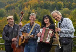 &copy; https://www.josa-music.de/index.php?id=317