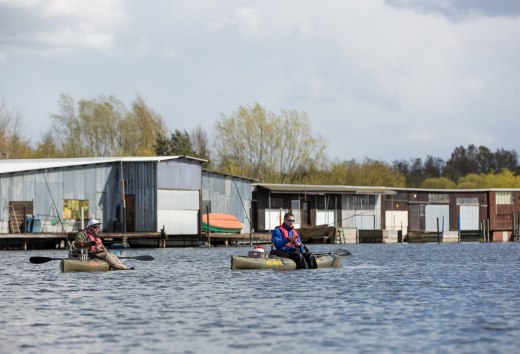 Vistocht per kajak op de Peene in het Mecklenburgse merengebied., © TMV/Läufer
