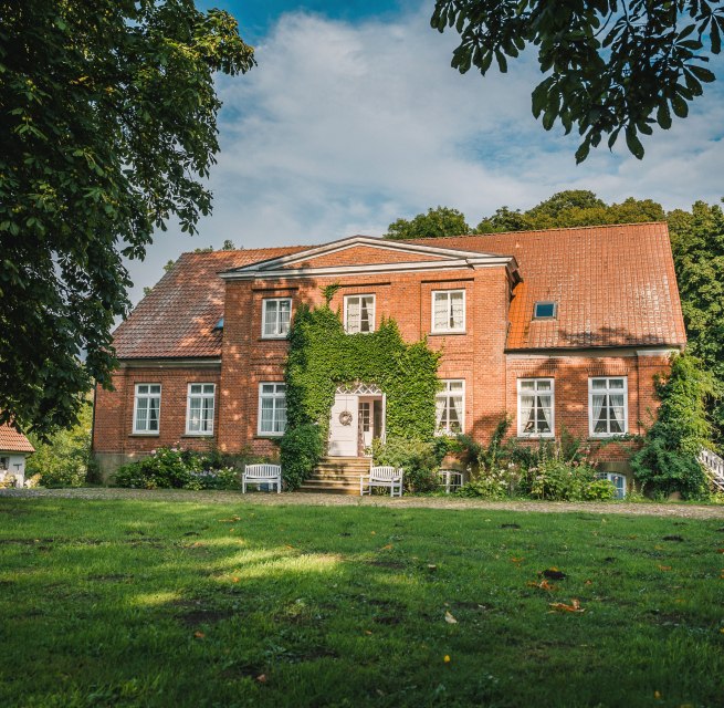Gutshaus Krimvitz auf der Insel Rügen // © Gutshaus Krimvitz / Mirko Boy Gutshaus Krimvitz auf der Insel Rügen // © Gutshaus Krimvitz / Mirko Boy