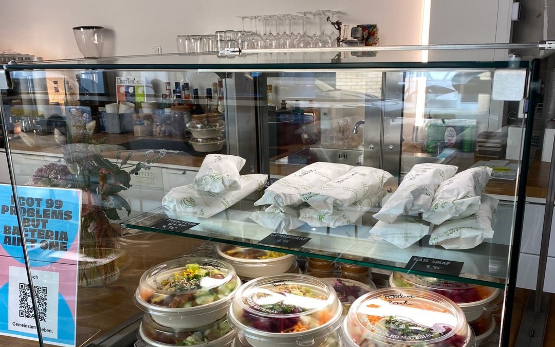 Co-Working Café tafel, © Co-Working Café tisch