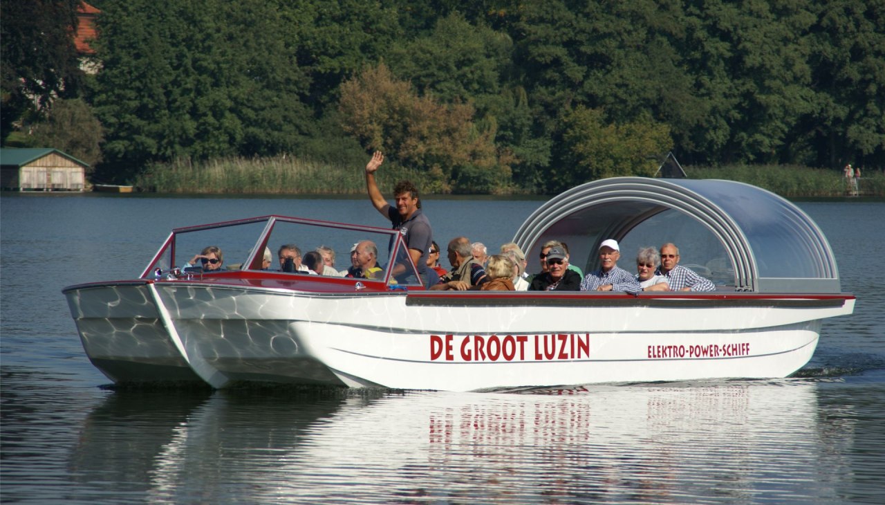 Elektrisch motorschip "DE GROOT LUZIN, &copy; Frank Berg