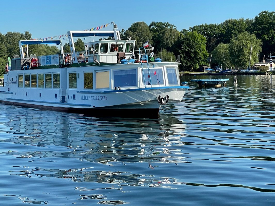 Statek pasażerski Mudder Schulten // &copy; Sebastian L&uuml;demann