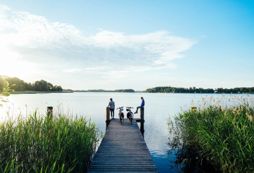 Er zijn talloze meren om te ontspannen op de fietsroutes in Mecklenburg-Vorpommern // © MV-T/Gänsicke Er zijn talloze meren om te ontspannen op de fietsroutes in Mecklenburg-Vorpommern // © MV-T/Gänsicke