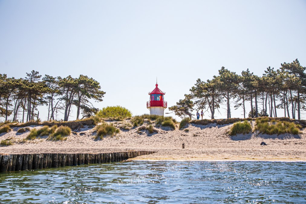 Poznaj wyspę Hiddensee podczas jednodniowej wycieczki ze Stralsundu., © Weiße Flotte GmbH