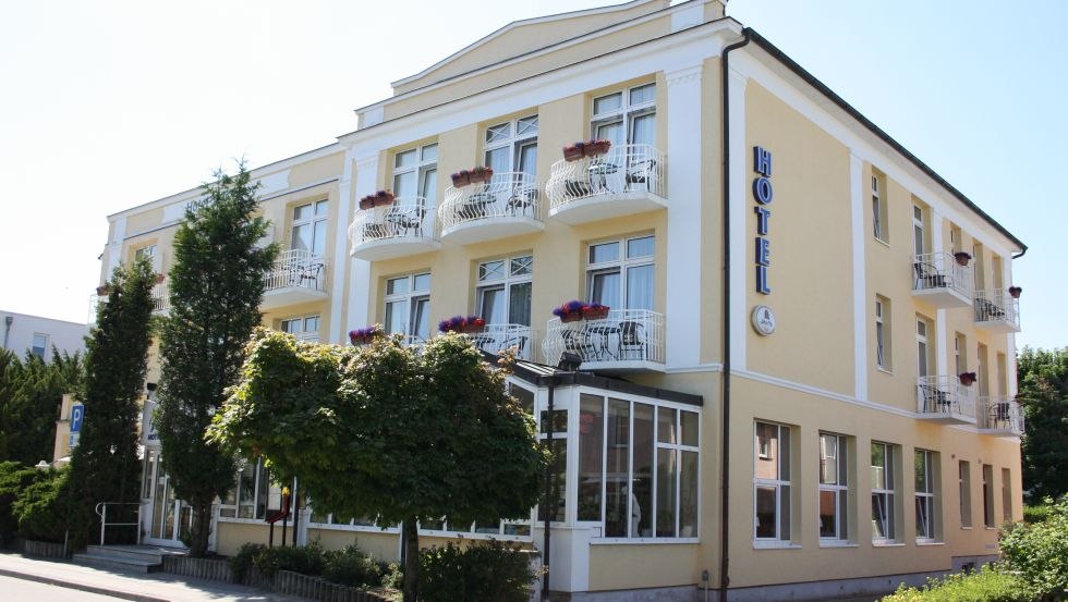 Widok hotelu Posejdon z zewnątrz, © Hotel Poseidon