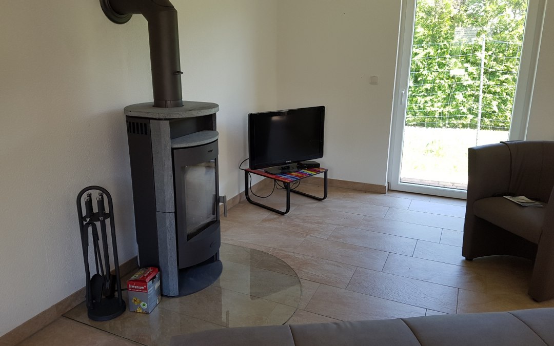 For chilly days you can use a fireplace in the living area, © H. Pooyeh