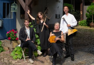 &copy; M. J&auml;schke