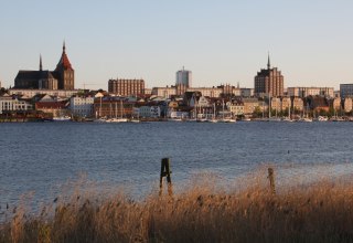 The Rostock city port and the view from over the Warnow River // &copy; TZRW/J. Zittlau