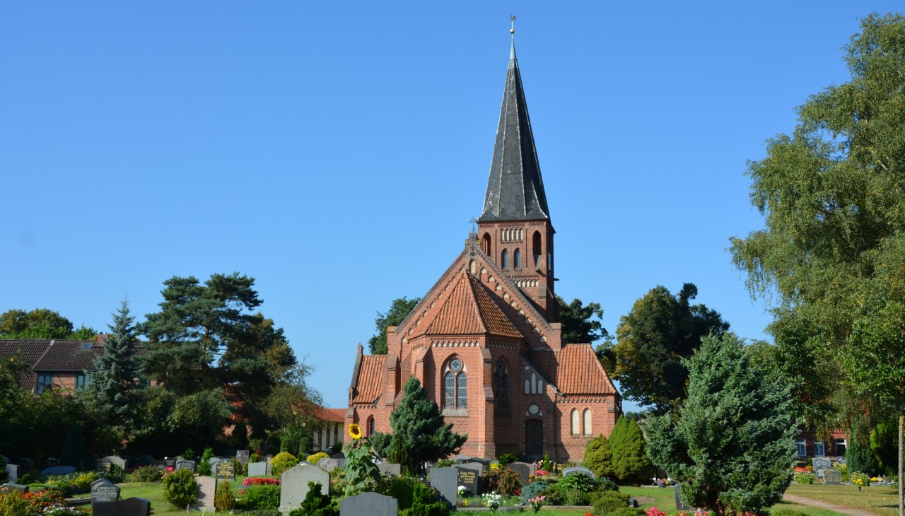 De dorpskerk van Sukow, © Foto: Karl-Georg Haustein De dorpskerk van Sukow, © Foto: Karl-Georg Haustein