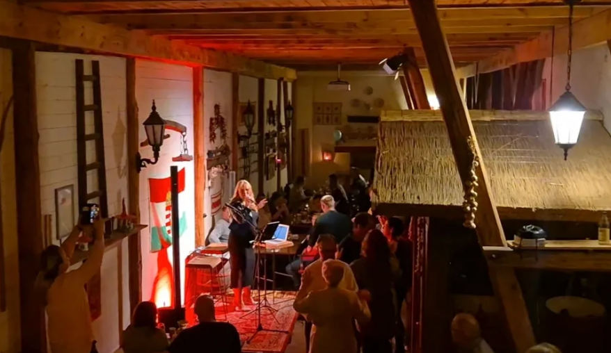 Isabelle with zoltan, &copy; Zoltan Szekely