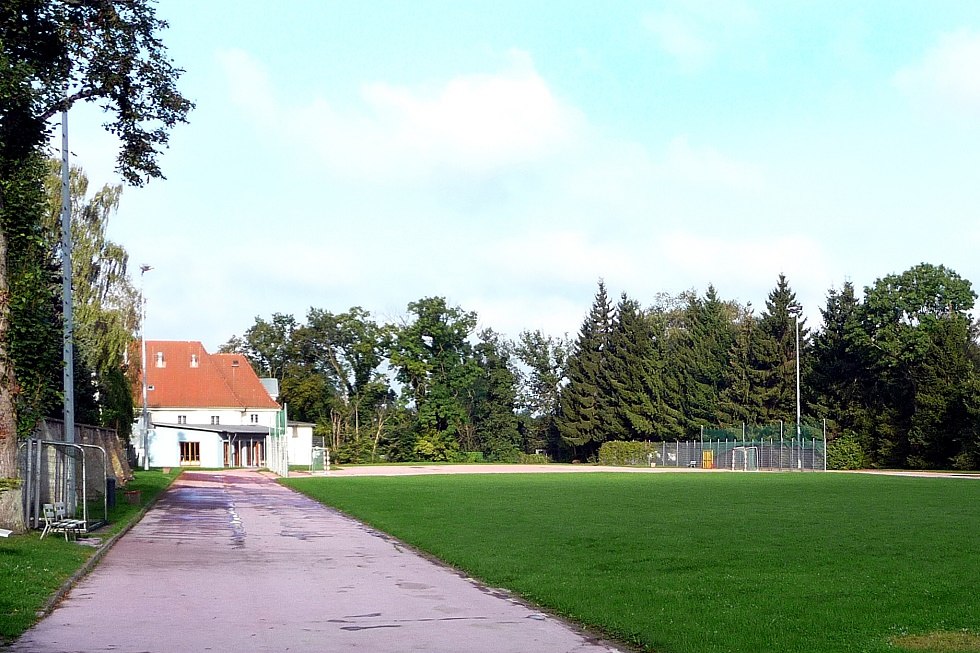 Tennis court in the Greifswald Falladastra&szlig;e // &copy; Sabrina Wittkopf-Schade