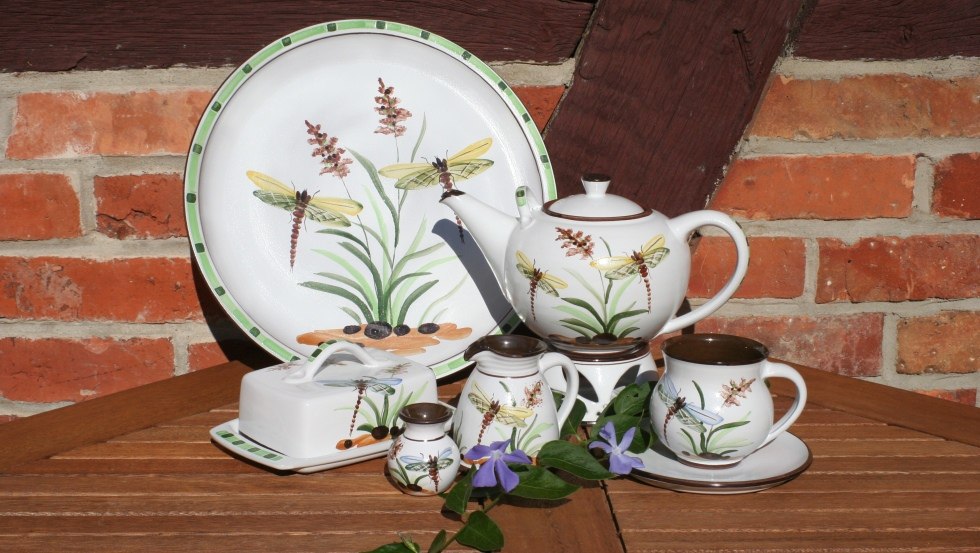 Liefdevol ontworpen keramisch servies // © Ummanz-Keramik/Schmorell Liefdevol ontworpen keramisch servies // © Ummanz-Keramik/Schmorell