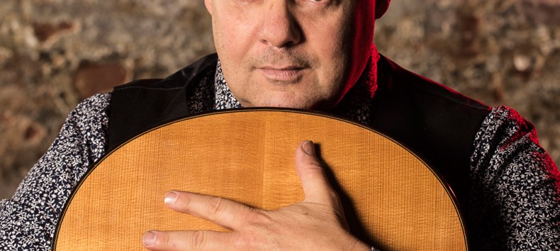 Guitarist Roger Tristao // © © Betty Pabst Guitarist Roger Tristao // © © Betty Pabst