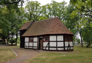 The village church in Peckatel is considered the oldest half-timbered church in Mecklenburg. // © Lewitz e.V. The village church in Peckatel is considered the oldest half-timbered church in Mecklenburg. // © Lewitz e.V.