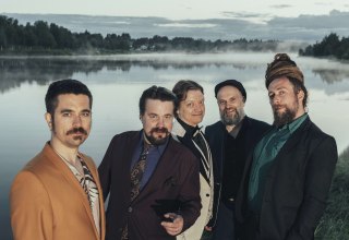 &copy; K&uuml;nstler