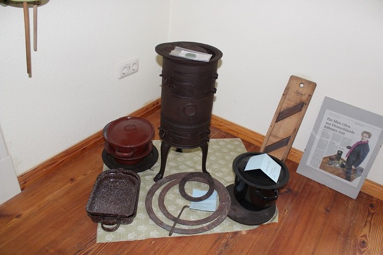 Piec z lat trzydziestych XX wieku, &copy; TVV