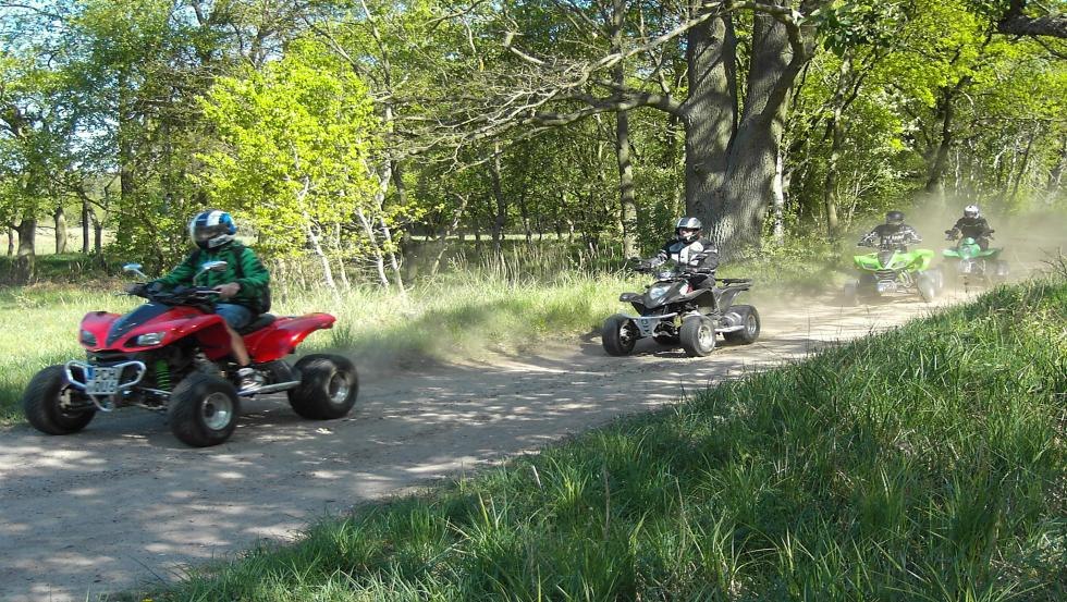 Quadtour offroad, © Abenteuer in Mecklenburg-Vorpommern Quadtour offroad, © Abenteuer in Mecklenburg-Vorpommern