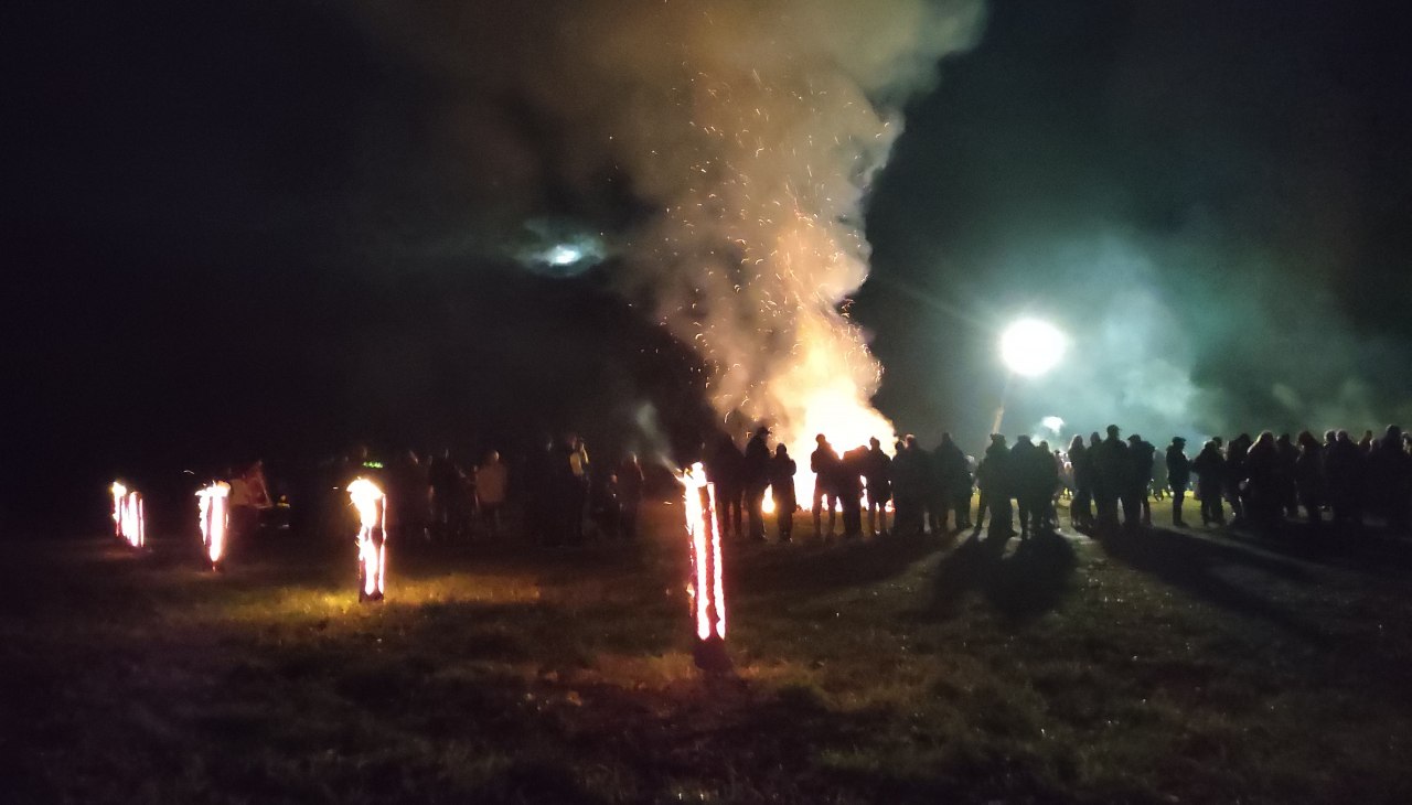 Fir tree burning, © Jana Koch Fir tree burning, © Jana Koch