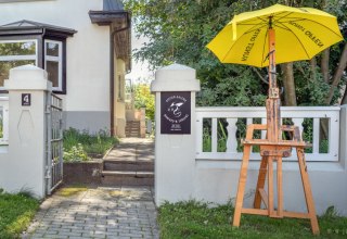 &copy; Manfred W. J&uuml;rgens