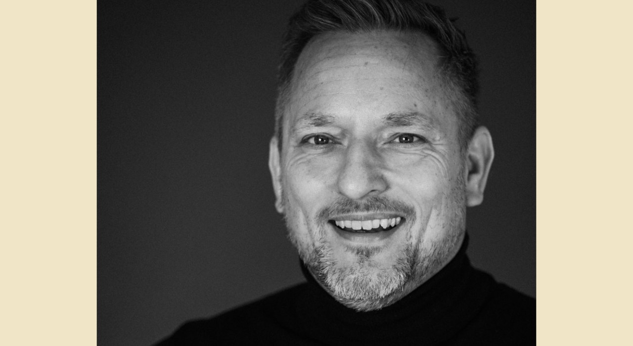 Children's book reading with actor Lars Pape // &copy; Anna Clara Schrenker