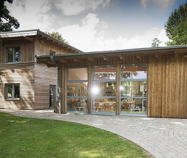 Pour or draw candles Danish style, © Campingplatz Seehof GmbH Pour or draw candles Danish style, © Campingplatz Seehof GmbH