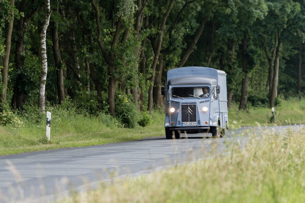 Bluhm's Delikat is met zijn foodtruck onderweg als cateraar voor verschillende evenementen in Mecklenburg-Vorpommern., &copy; Julian Prochnow