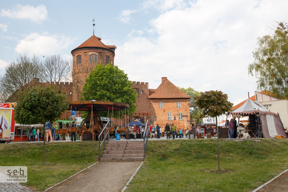 BurgArt Lente Ontwaken // &copy; Stadt Neustadt-Glewe