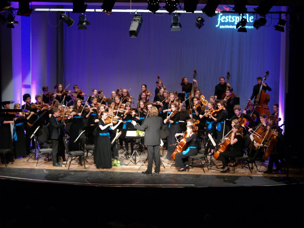 Concert van het MV Festival, 2017 // © Claudia Stauß/ DKM e.V. Concert van het MV Festival, 2017 // © Claudia Stauß/ DKM e.V.