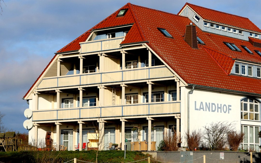 De voormalige veldschuur van "Schloss Stolpe": de huidige Landhof., © Dr. Lüling, GF SaH