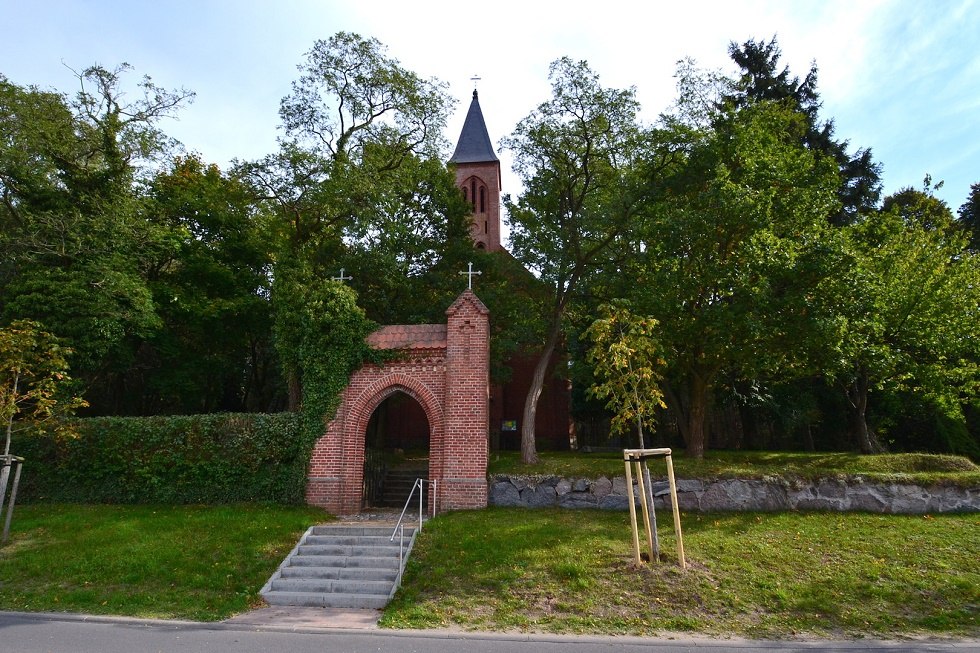 De Dankeskirche in Sehlen., © Tourismuszentrale Rügen