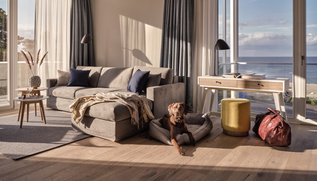 Hotel "the breeze" - living example, &copy; Steve Herud