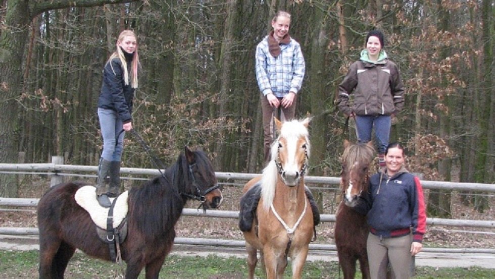 Leer de kunst van het kunstrijden tijdens een paardrijvakantie op de Comanche Ranch, © Comanchen Ranch/ Karina Vandersee-Müller