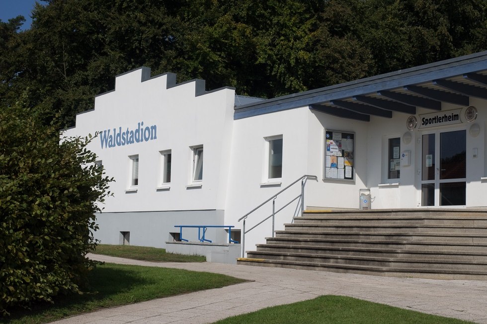 Het Waldstadion werd gebouwd in 1990. // © Frank Burger Het Waldstadion werd gebouwd in 1990. // © Frank Burger