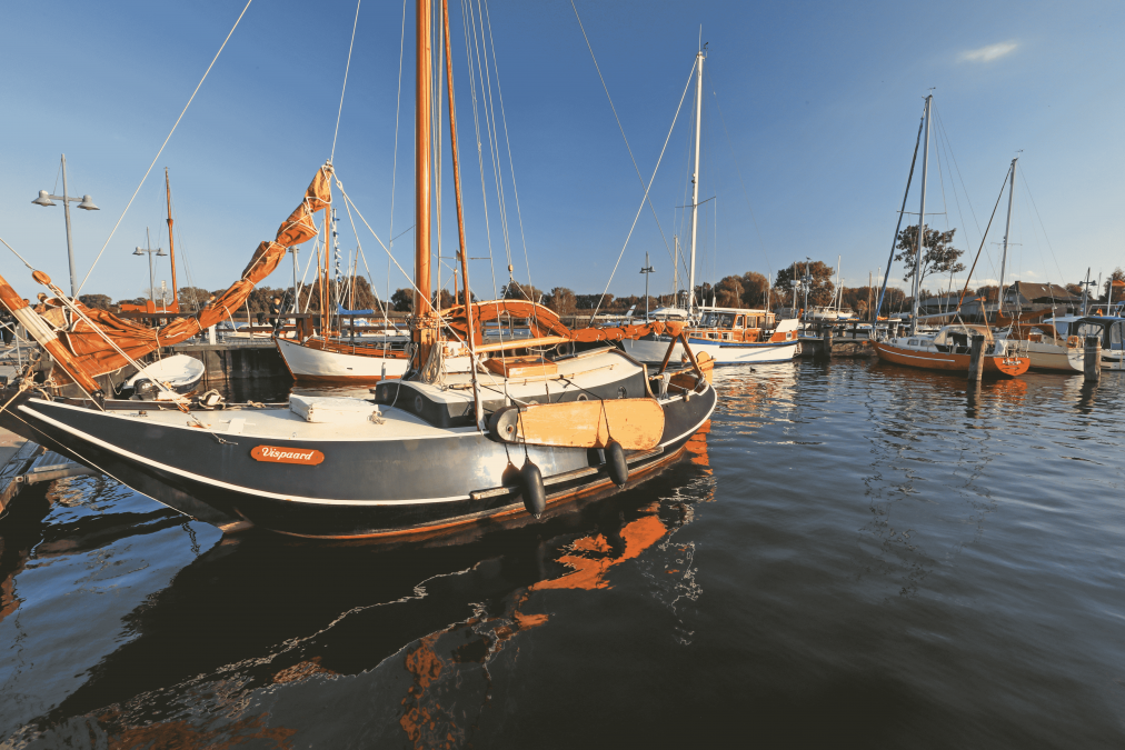Boot bij de aanlegplaats, © TMV/Gohlke
