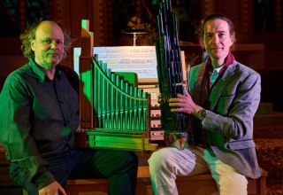 Volker Jaekel (Orgel) und Gert Anklam (Saxophone und Sheng) // © Tivadar Nemesi Volker Jaekel (Orgel) und Gert Anklam (Saxophone und Sheng) // © Tivadar Nemesi