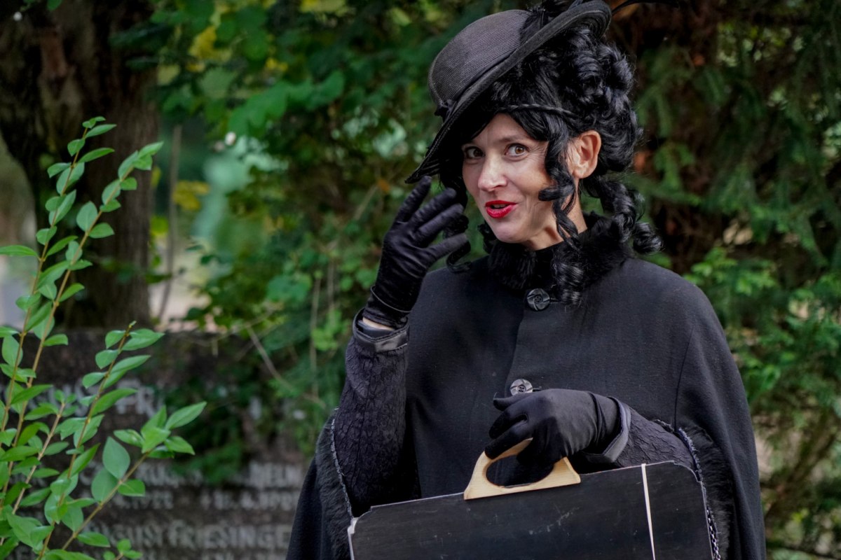 Dr. Anja Kretschmer-Rodenbr&ouml;ker alias "The Black Widow" // &copy; Frau Dr. Anja Kretschmer-Rodenbr&ouml;ker