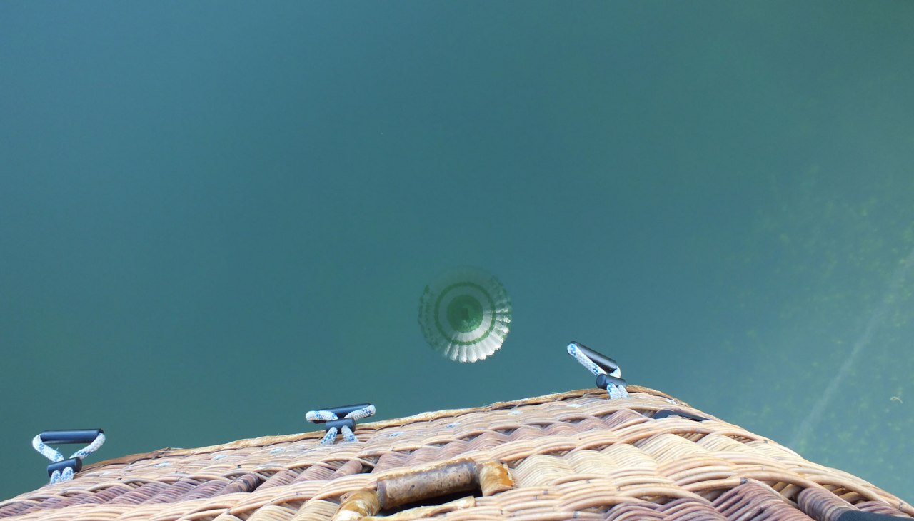 Spiegeling van de ballon in de Müritz, © Jan Fencik