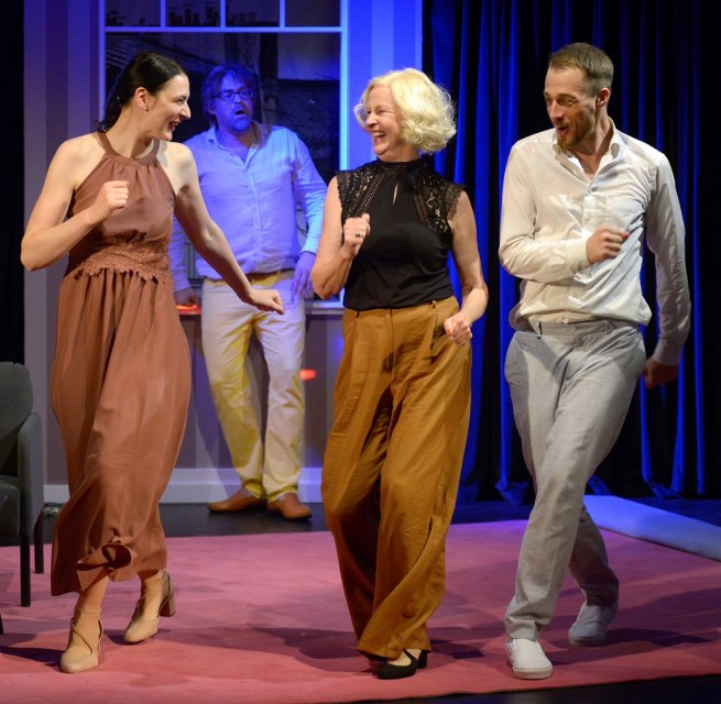 &copy; Frank Neumann