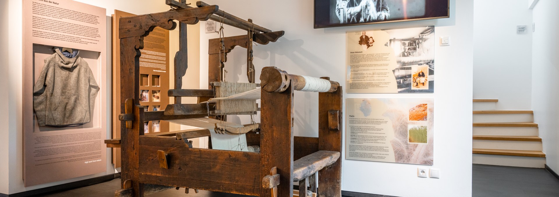Een weefgetouw is te zien in het streekmuseum van Mönchgut