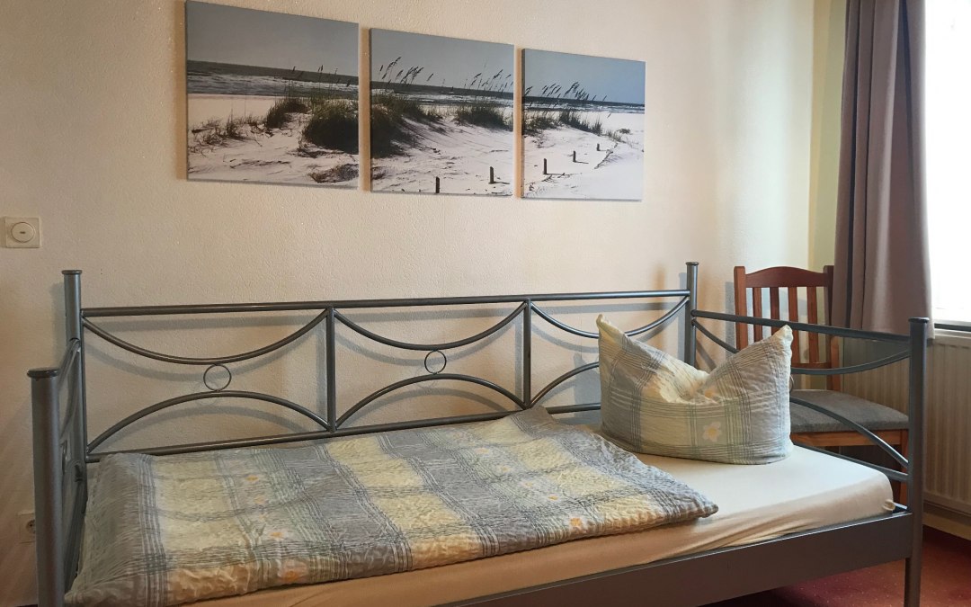 In the sheep room there is also an additional single bed, © Ines Mante