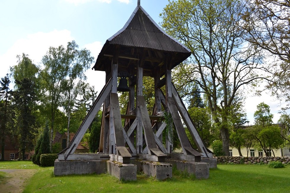 Freestanding bell tower. // © Lutz Werner Freestanding bell tower. // © Lutz Werner