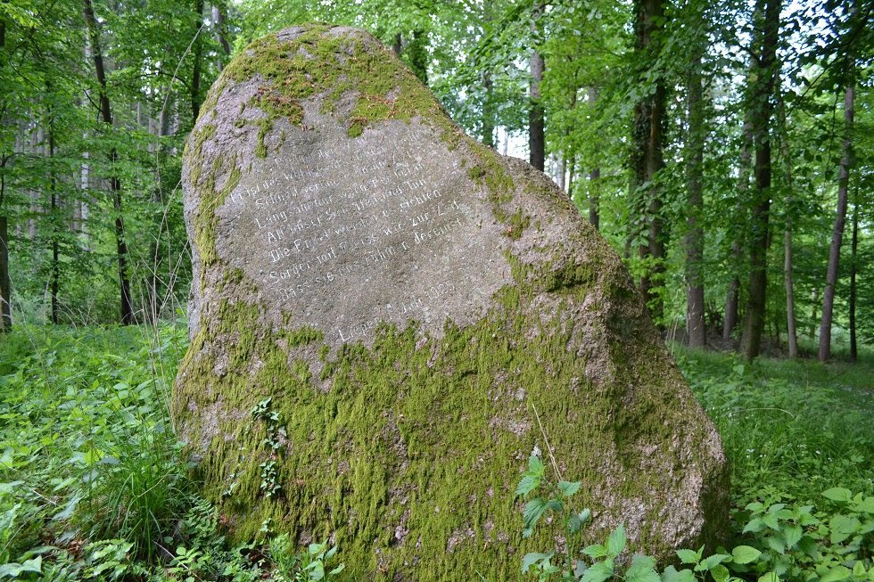 2nd boulder with inscription // © Lutz Werner 2nd boulder with inscription // © Lutz Werner