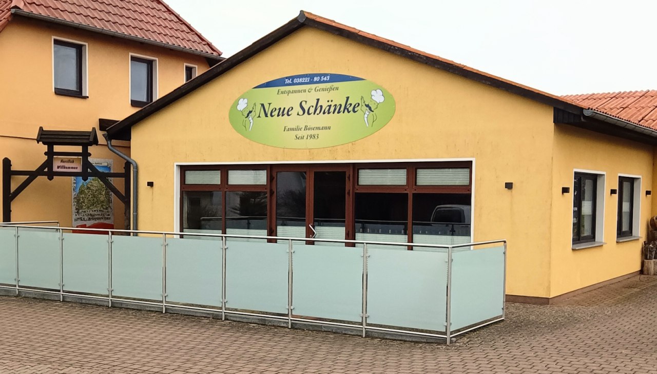 Restauracja Neue Schänke w Allerstorf, © Bösemann