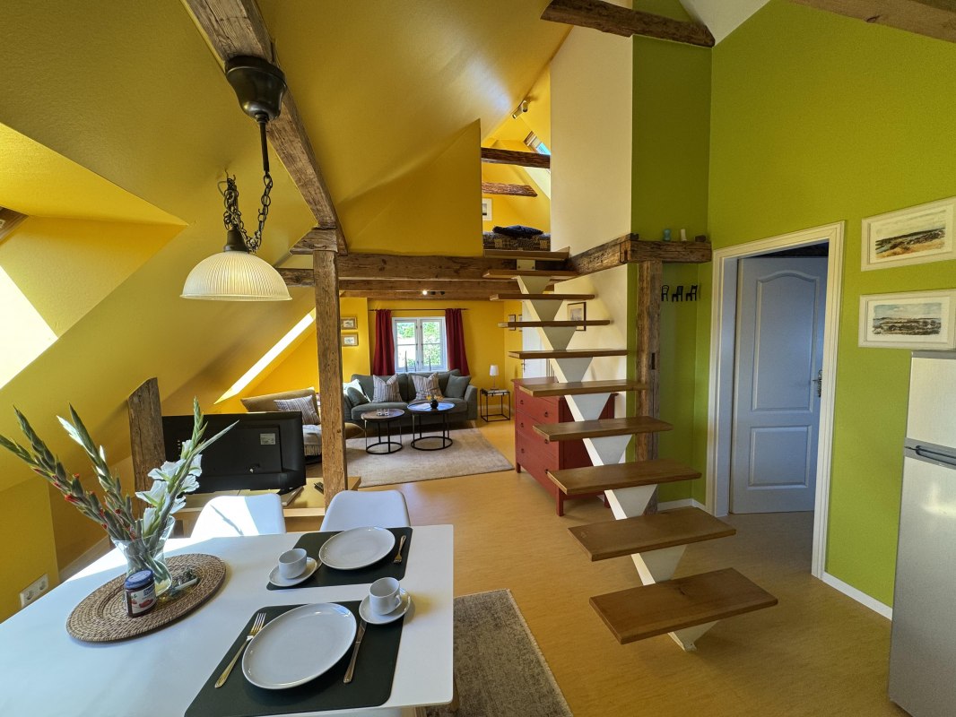 Vacation apartments in a 140-year-old brick house // &copy; Vogelhaus Gobbin