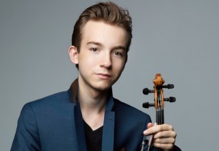 &copy; &copy; Ryan Parker