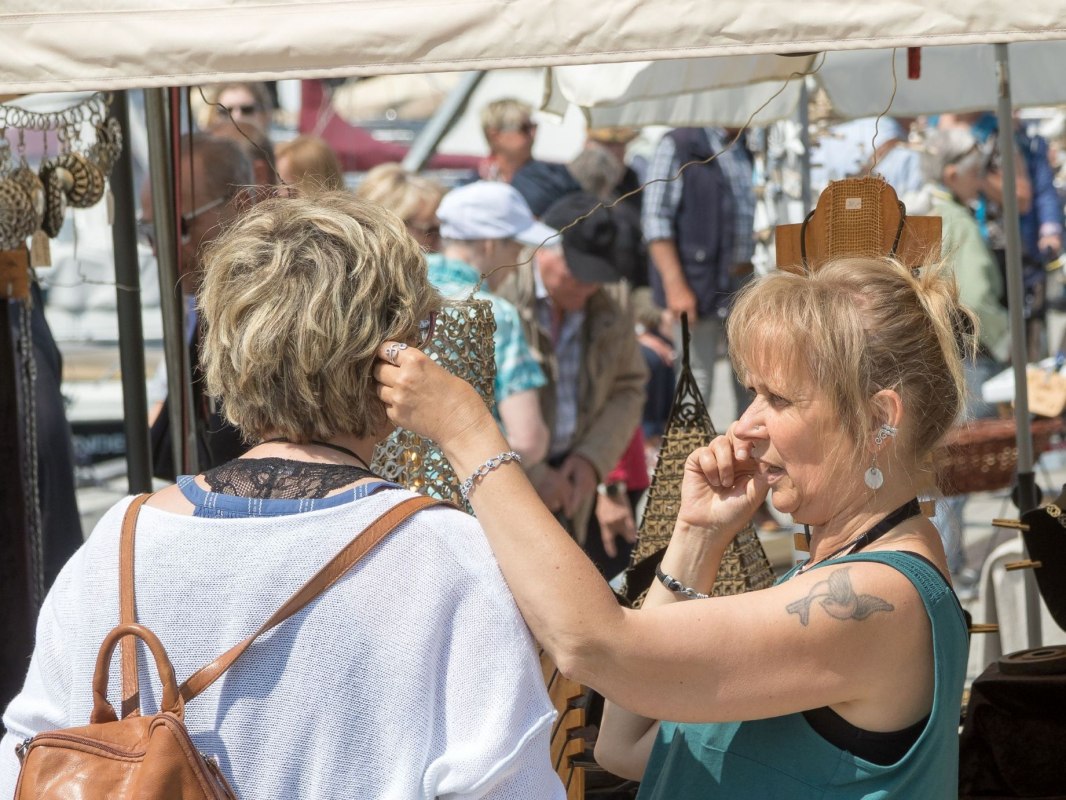 &copy; Handgemacht-Markt